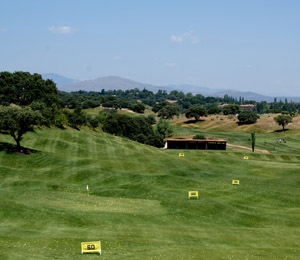 Aprende o mejora tu golf en Escuela de Golf José Rivero, Academia de Golf en Madrid